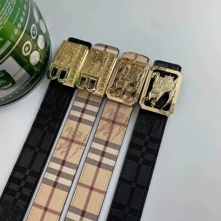 BURBERRY · Gürtel / 1380