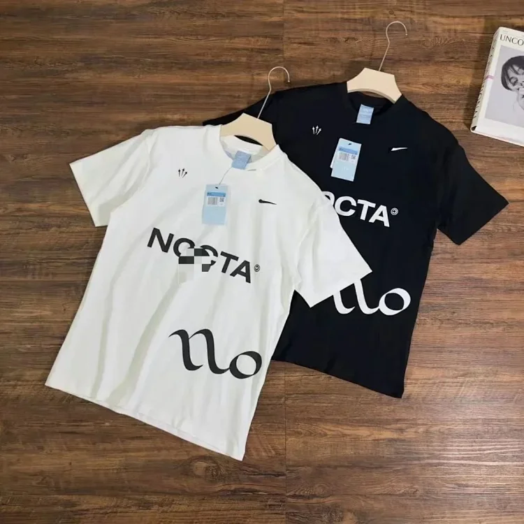 NIKE · Μπλουζάκια / 2941